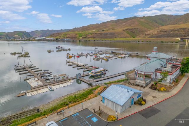 1550 & 1560 Port Drive, Clarkston, WA 99403