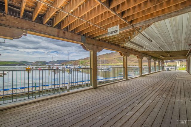 1550 & 1560 Port Drive, Clarkston, WA 99403