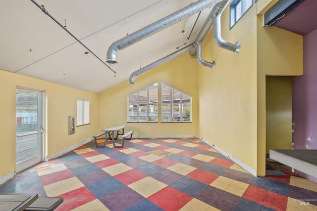1550 & 1560 Port Drive, Clarkston, WA 99403