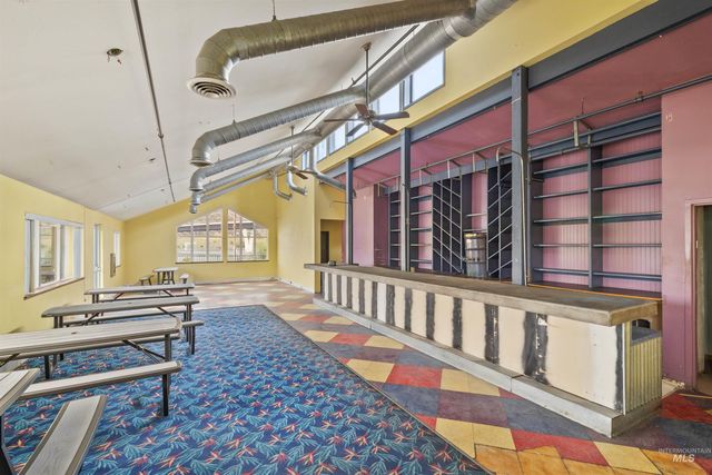 1550 & 1560 Port Drive, Clarkston, WA 99403