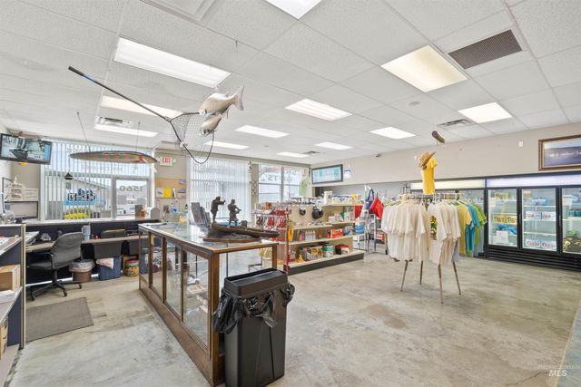 1550 & 1560 Port Drive, Clarkston, WA 99403
