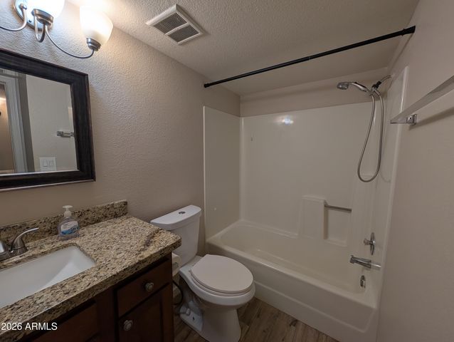 623 W Guadalupe Road Unit 156, Mesa, AZ 85210