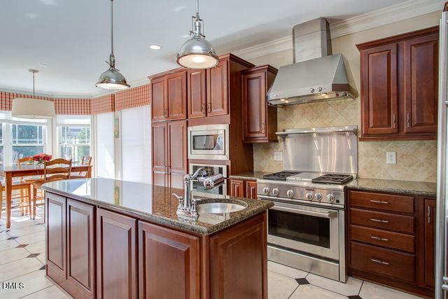 12024 Wicker Drive, Chapel Hill, NC 27517