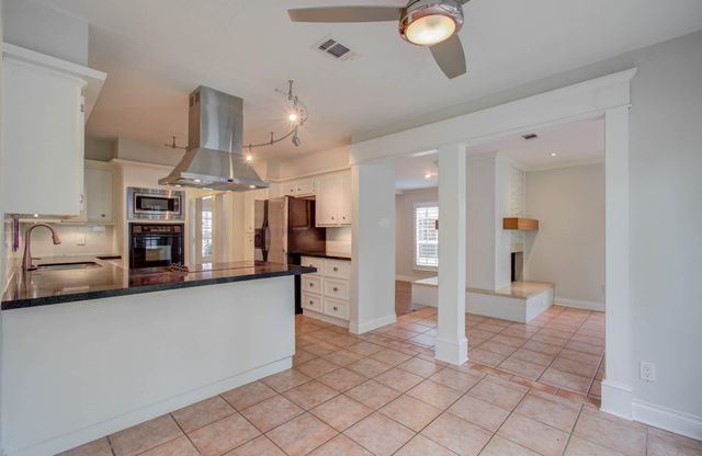 16209 Wall Street, Jersey Village, TX 77040