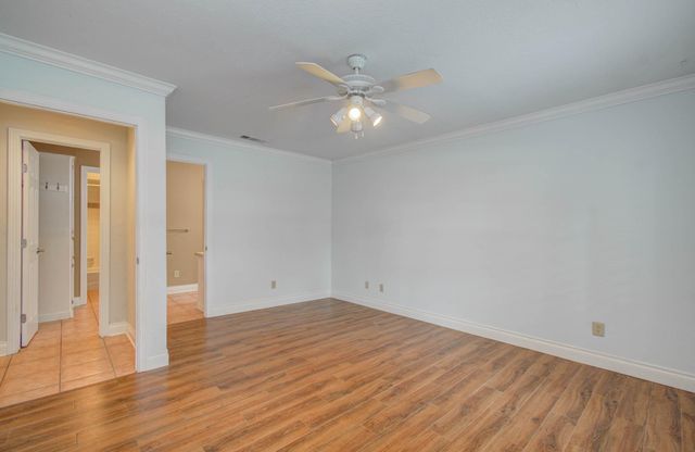 16209 Wall Street, Jersey Village, TX 77040