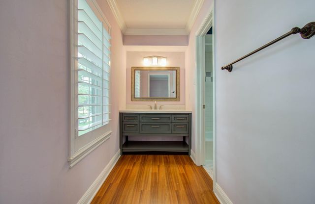 16209 Wall Street, Jersey Village, TX 77040