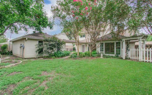 16209 Wall Street, Jersey Village, TX 77040