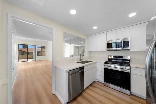 3617 Fallon Circle, San Diego, CA 92130