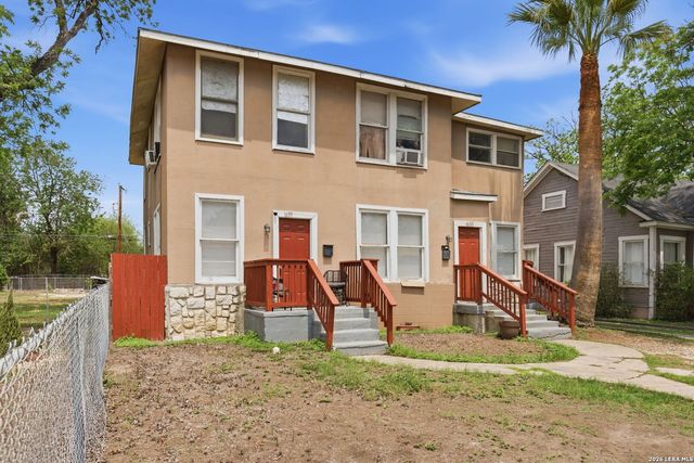 1633 W Woodlawn, San Antonio, TX 78201