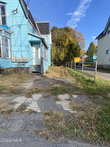 83 Fremont Street, Gloversville, NY 12078