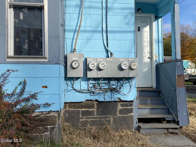 83 Fremont Street, Gloversville, NY 12078