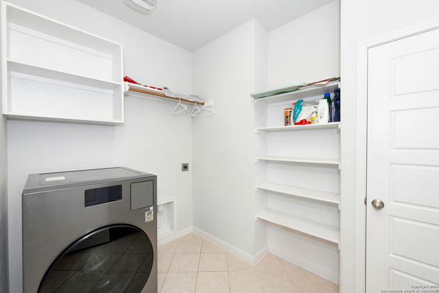 1713 Wind River, San Antonio, TX 78258