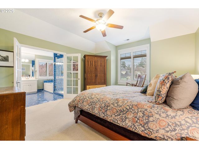 1905 ARENA Ct, West Linn, OR 97068