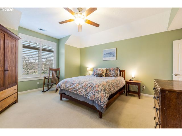 1905 ARENA Ct, West Linn, OR 97068