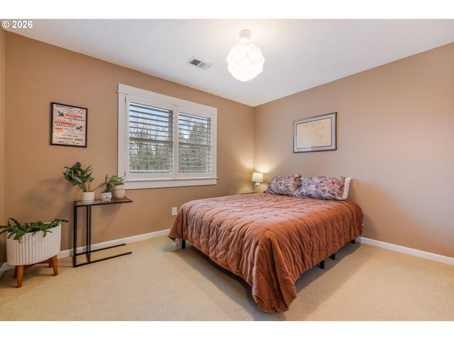 1905 ARENA Ct, West Linn, OR 97068