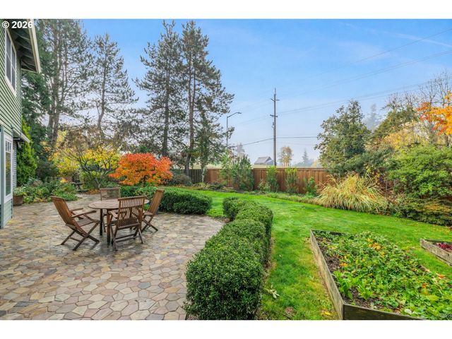 1905 ARENA Ct, West Linn, OR 97068