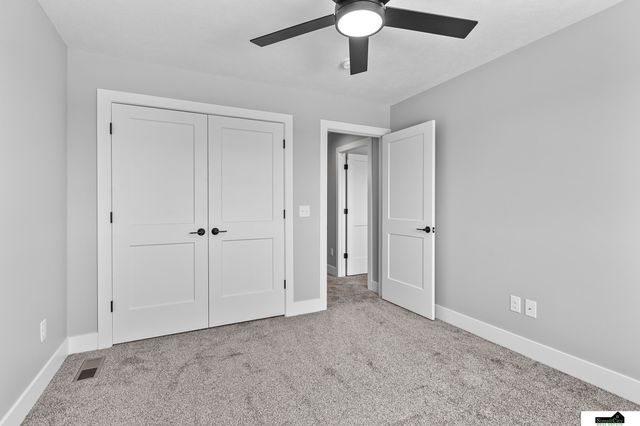 1940 Flagstone Road, Lincoln, NE 68521