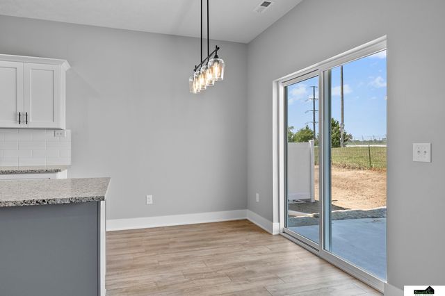 1940 Flagstone Road, Lincoln, NE 68521