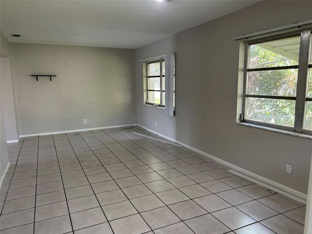 7611 NW 72nd Way, Tamarac, FL 33321