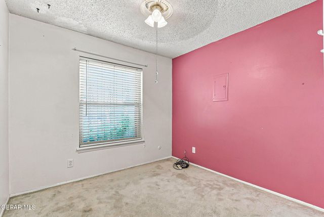 8528 SARATOGA Drive, El Paso, TX 79912