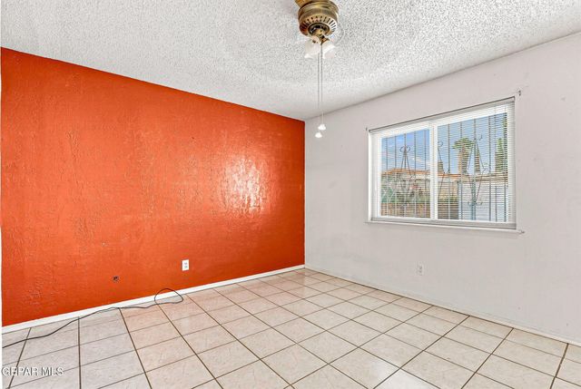 8528 SARATOGA Drive, El Paso, TX 79912