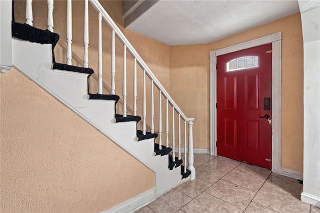 19 Carr Street, Providence, RI 02905