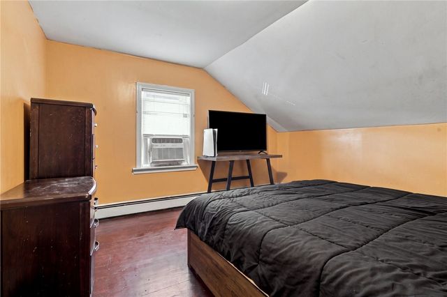 19 Carr Street, Providence, RI 02905