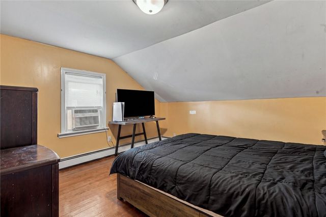 19 Carr Street, Providence, RI 02905