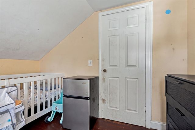 19 Carr Street, Providence, RI 02905