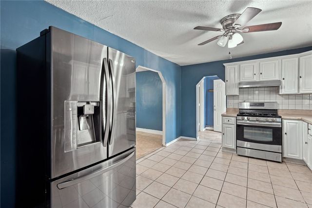 19 Carr Street, Providence, RI 02905