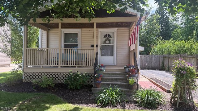 2559 6th Street, Cuyahoga Falls, OH 44221