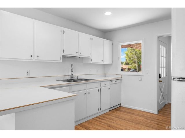 1603 Emery St, Longmont, CO 80501