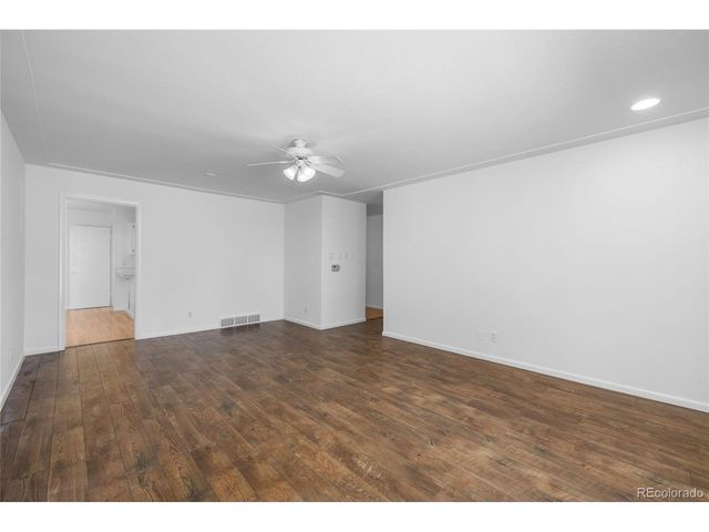 1603 Emery St, Longmont, CO 80501