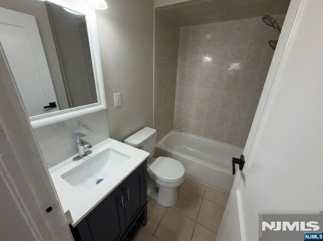 106-108 Graham 2, Paterson, NJ 07508