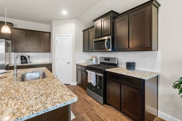 1338 Rolling Meadows Drive, Cedar Hill, TX 75104