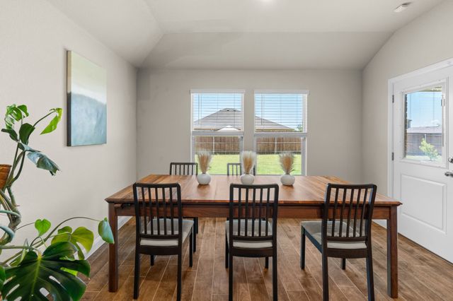 1338 Rolling Meadows Drive, Cedar Hill, TX 75104
