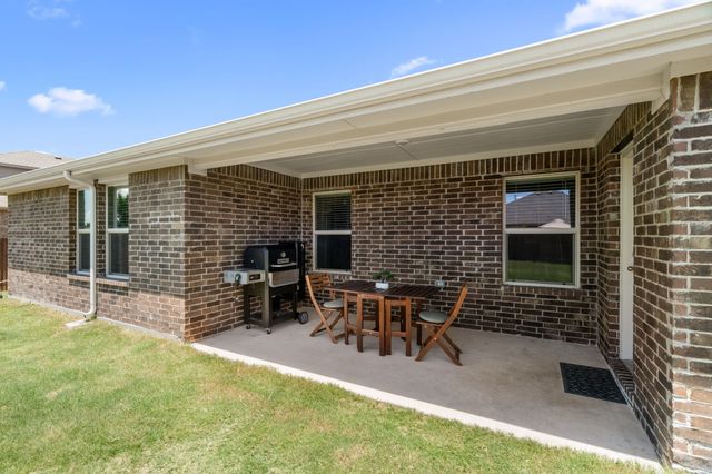 1338 Rolling Meadows Drive, Cedar Hill, TX 75104