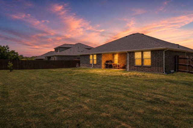 1338 Rolling Meadows Drive, Cedar Hill, TX 75104