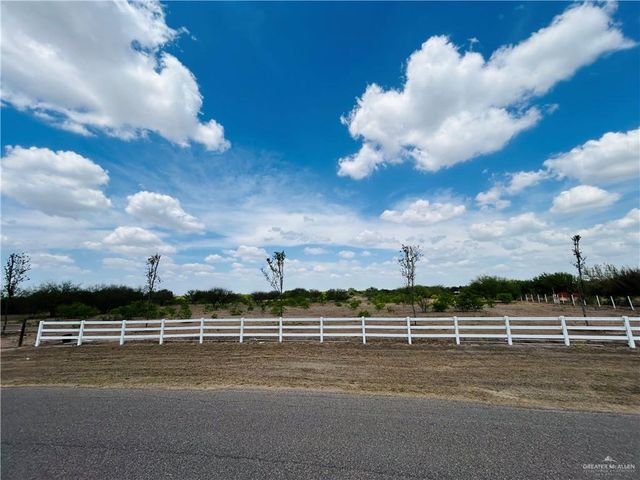 2921 Lasso Trail, Edinburg, TX 78541