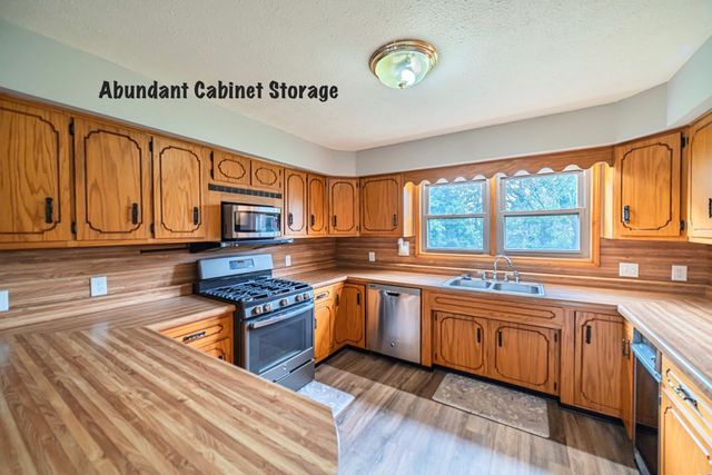 125 Whipporwill Drive, Marion, KY 42064