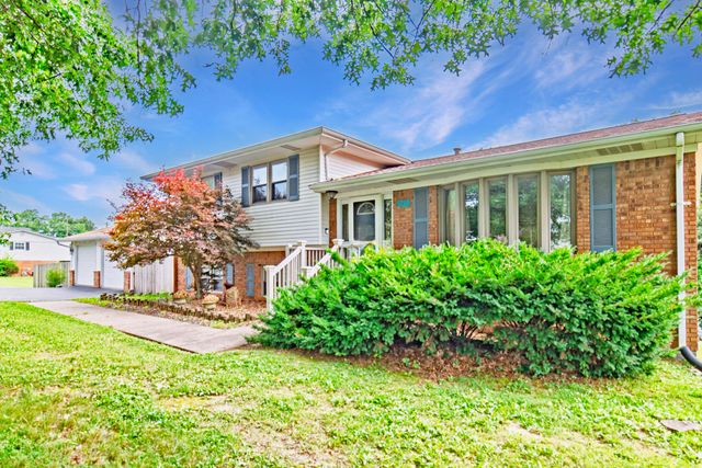 125 Whipporwill Drive, Marion, KY 42064