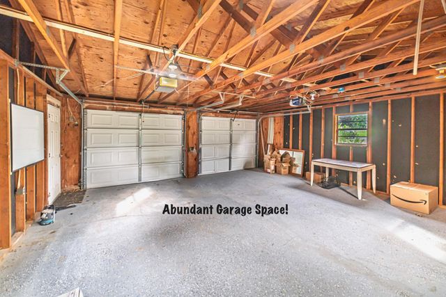 125 Whipporwill Drive, Marion, KY 42064