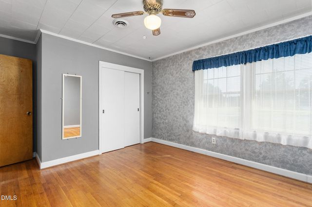 126 Andrews Avenue, Graham, NC 27253