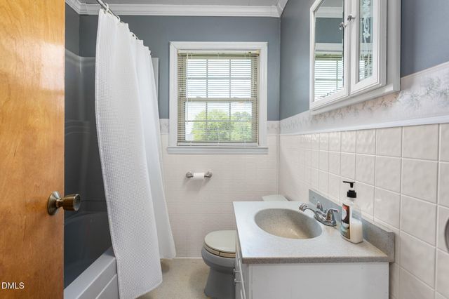 126 Andrews Avenue, Graham, NC 27253