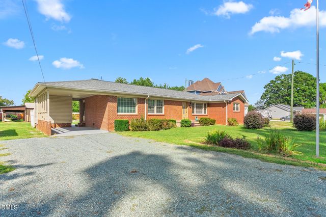 126 Andrews Avenue, Graham, NC 27253
