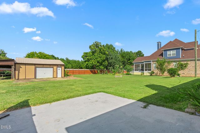126 Andrews Avenue, Graham, NC 27253
