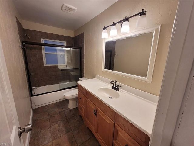 1305 W 37th ST, Norfolk, VA 23508