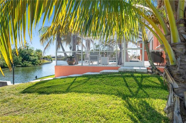 2007 NE 1st AVE, Cape Coral, FL 33909