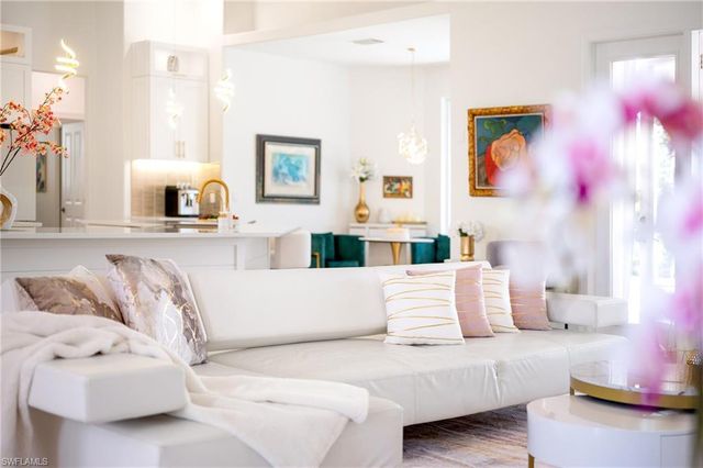 2007 NE 1st AVE, Cape Coral, FL 33909