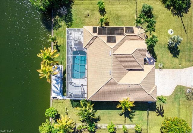 2007 NE 1st AVE, Cape Coral, FL 33909